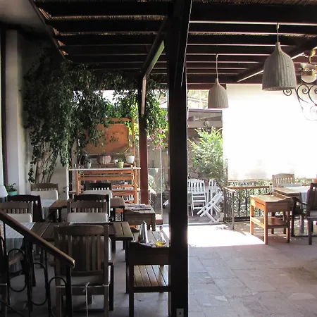 Aliye Hanim Hotel Ayvalı