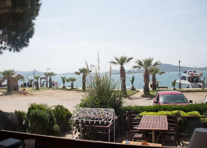 Aliye Hanim Hotel 2*