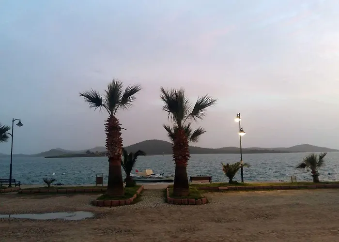 Aliye Hanim Hotel Ayvalı