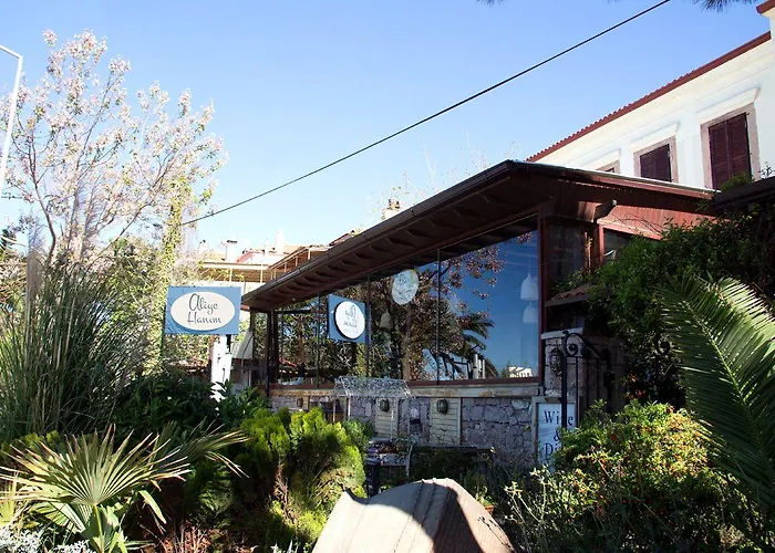 Hotel Aliye Hanim 2*